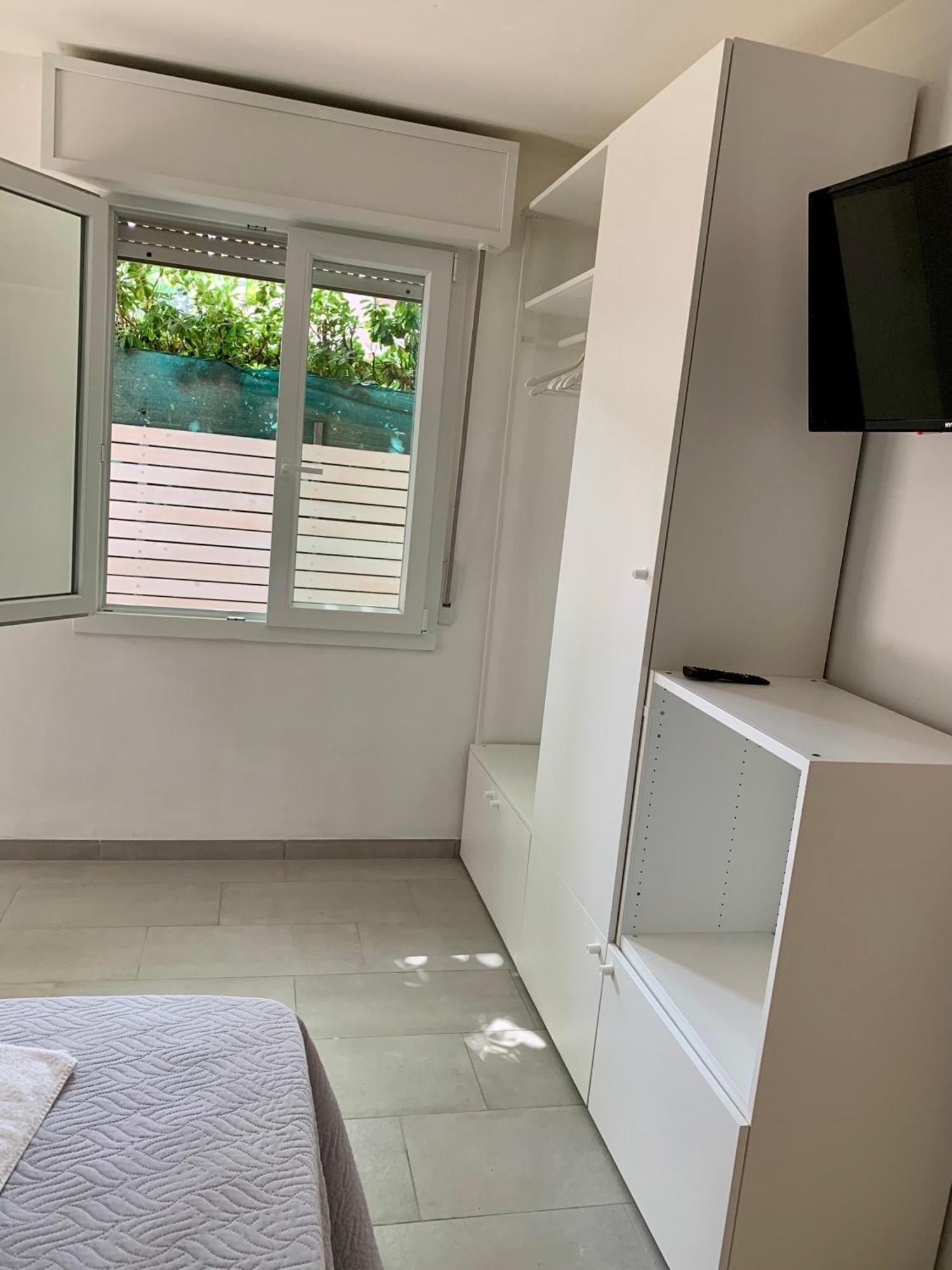 Battigia Rimini - Appartamenti Vacanze Zewnętrze zdjęcie